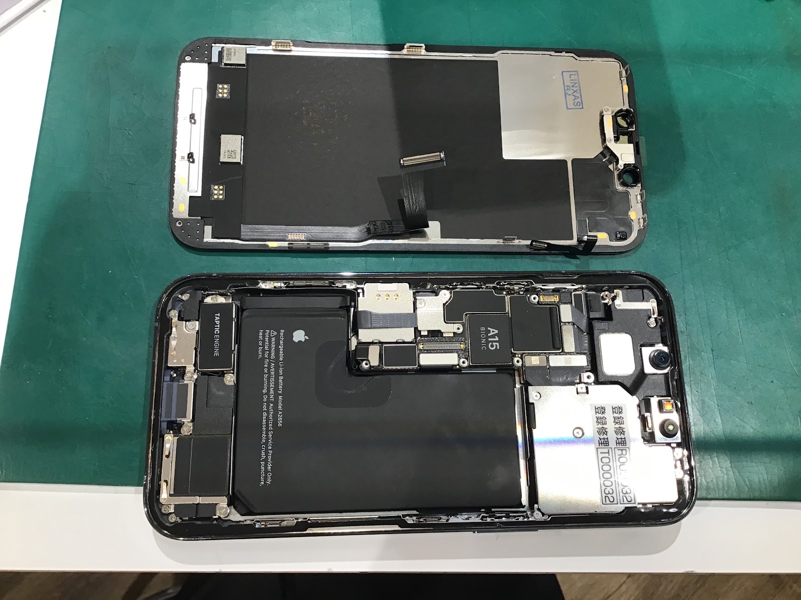 iPhone13Proの画面交換を承りました！【スマホ修理工房秋津店】